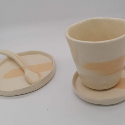 sous tasse en céramique ligne beige rosé sous tasse en céramique